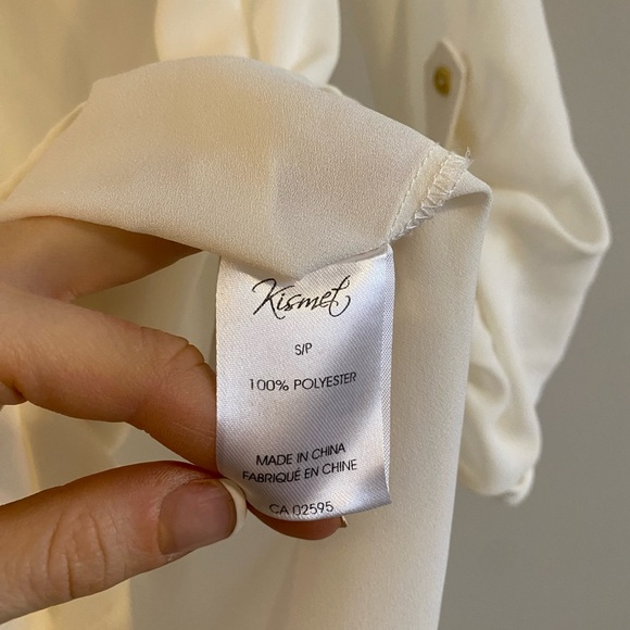 Kismet Cream White Button Down Blouse, Gold Hardware, 3/4 Sleeves, Size Small - Picture 3 of 4